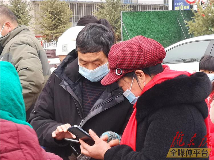 處處掃碼 處處碰壁——手機掃碼時代老年人尷尬如何解？