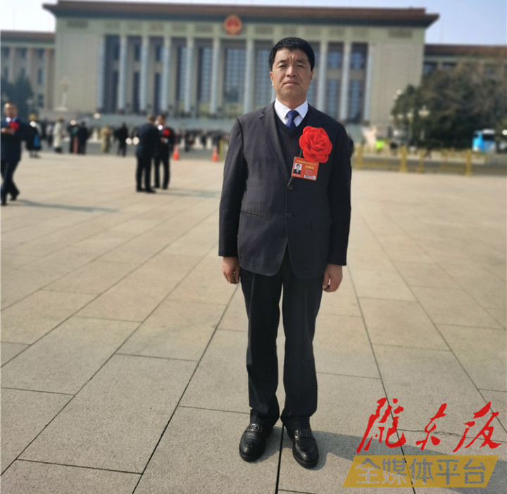 【脫貧攻堅(jiān)我來(lái)見(jiàn)證】讓蘋(píng)果成為鄉(xiāng)親們的“致富果”