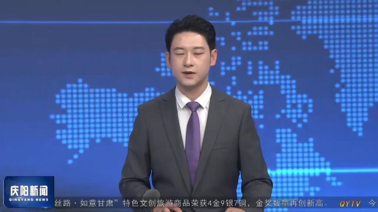 【慶陽(yáng)蘋(píng)果果真好】西峰：蘋(píng)果飄香盈滿枝 果農(nóng)豐收忙采摘