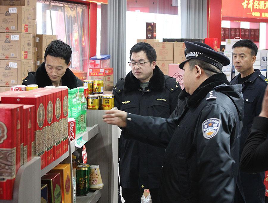 合水公安織牢食品安全防護網(wǎng)