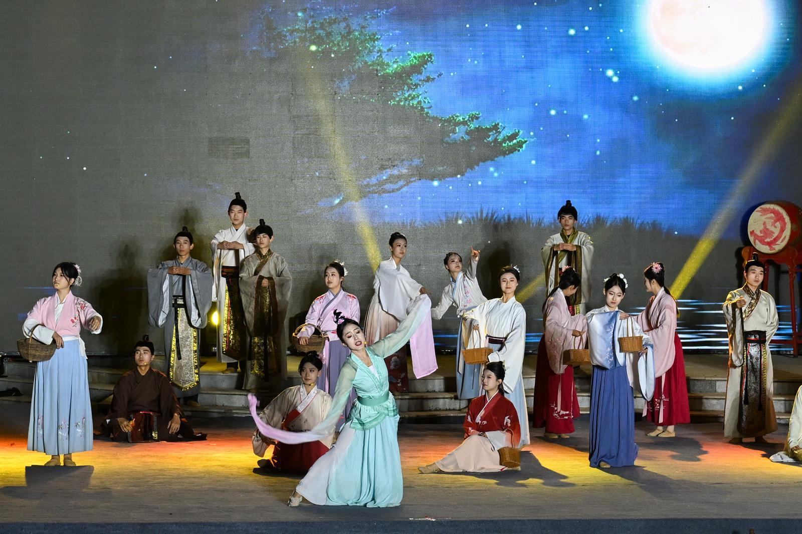 【攝影報(bào)道】慶陽(yáng)市“4.23”世界讀書日全民閱讀分享活動(dòng)精彩瞬間
